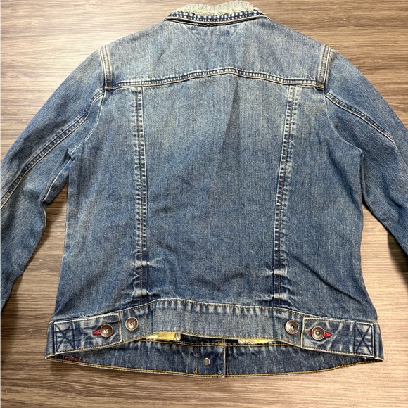 Tommy Hilfiger Distressed Denim Jacket Size Small - Picture 7 of 8